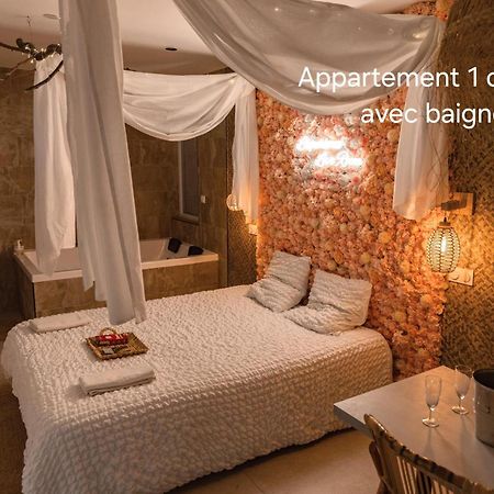 L'Experience Love Room Saint-Jean-Bonnefonds Экстерьер фото