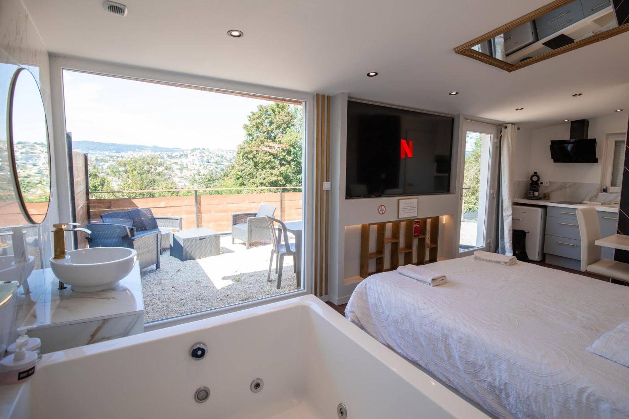 L'Experience Love Room Saint-Jean-Bonnefonds Экстерьер фото